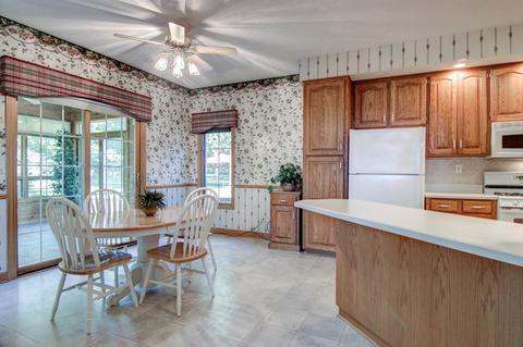 9984 Jesters Row, Roscoe, IL 61073 photo 12