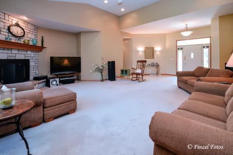 405 N River Rd, Mchenry, IL 60050 photo 6