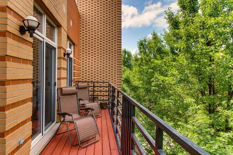 1033 E 46th St #203, Chicago, IL 60653 photo 13
