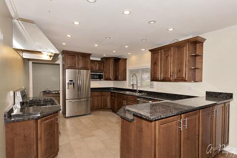 3718 Ellen Rd, Mchenry, IL 60050 photo 3