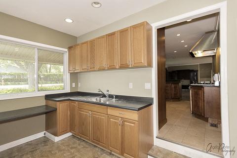 3718 Ellen Rd, Mchenry, IL 60050 photo 13