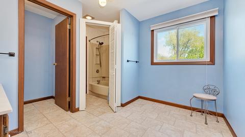 14422 Ridgeway Ave, Midlothian, IL 60445 photo 16