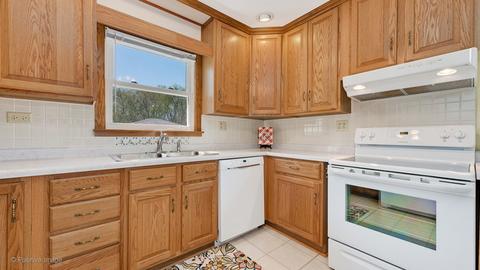 14422 Ridgeway Ave, Midlothian, IL 60445 photo 6