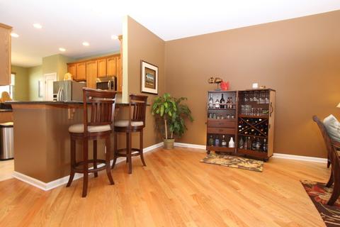 4224 Whitehall Ln, Algonquin, IL 60102 photo 9