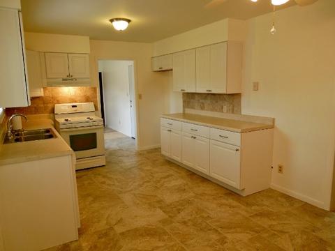 4803 Howard St, Mchenry, IL 60051 photo 6