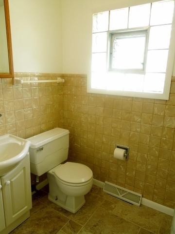 4803 Howard St, Mchenry, IL 60051 photo 18