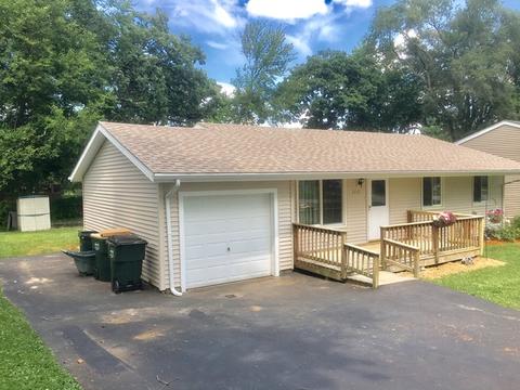 1712 W Oakleaf Dr, Mchenry, IL 60051 photo 2