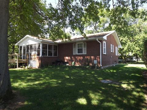 109 S Walnut St, Onarga, IL 60955 photo 61