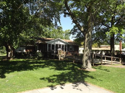 109 S Walnut St, Onarga, IL 60955 photo 45