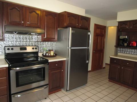 972 Meadow Ln, Elgin, IL 60123 photo 12