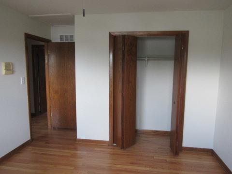 175 S Maple Ave, Hillside, IL 60162 photo 22