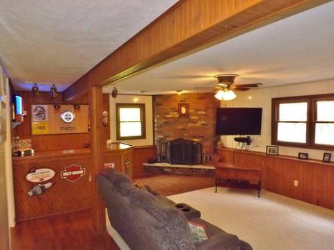 1305 Trend Dr, Morris, IL 60450 photo 8