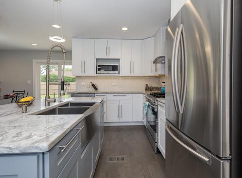 1036 Congress Dr, Bartlett, IL 60103 photo 9