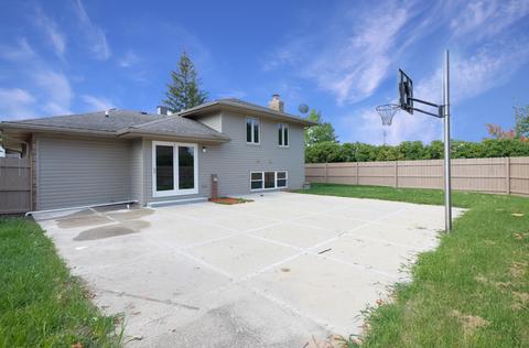 1036 Congress Dr, Bartlett, IL 60103 photo 25