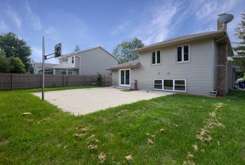1036 Congress Dr, Bartlett, IL 60103 photo 24