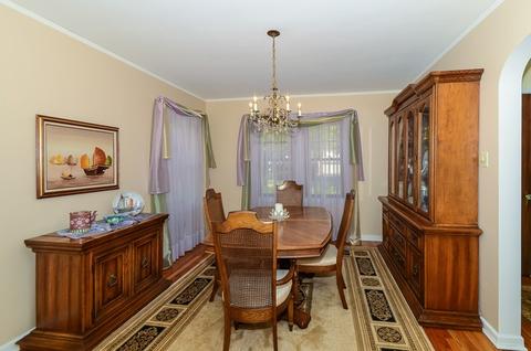 1200 S River Rd, Des Plaines, IL 60018 photo 4