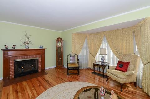 1200 S River Rd, Des Plaines, IL 60018 photo 3