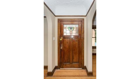 330 E May St, Elmhurst, IL 60126 photo 4