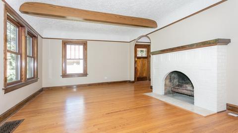 330 E May St, Elmhurst, IL 60126 photo 7