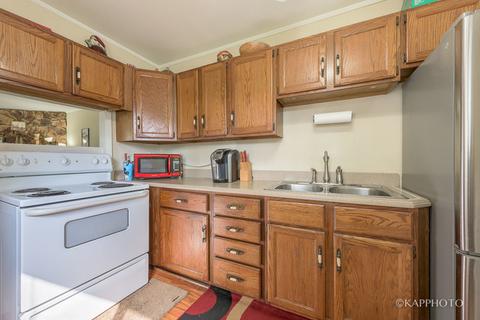 496 Isa Dr, Wheeling, IL 60090 photo 13