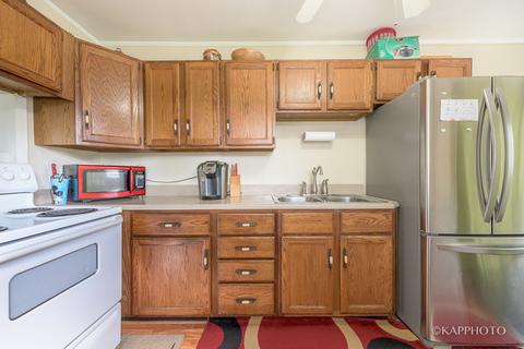 496 Isa Dr, Wheeling, IL 60090 photo 12