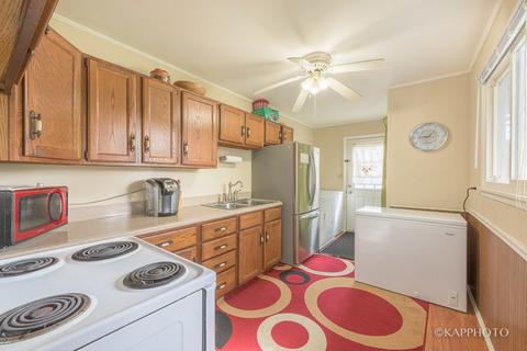 496 Isa Dr, Wheeling, IL 60090 photo 11