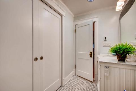 1504 W Juneway Ter, Chicago, IL 60626 photo 18