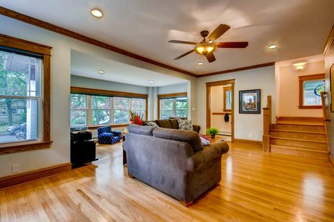 1504 W Juneway Ter, Chicago, IL 60626 photo 4