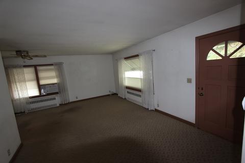 63 S Mclean Blvd, Elgin, IL 60123 photo 12