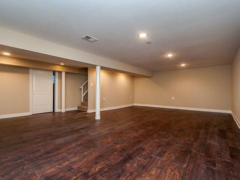 1701 E 83rd Pl, Chicago, IL 60617 photo 17
