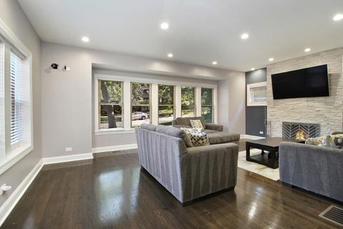 2012 W 110th St, Chicago, IL 60643 photo 3