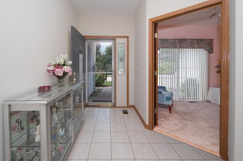 21121 W Braxton Ln, Plainfield, IL 60544 photo 3