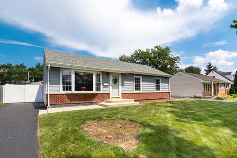 126 E Armitage Ave, Addison, IL 60101 photo 1