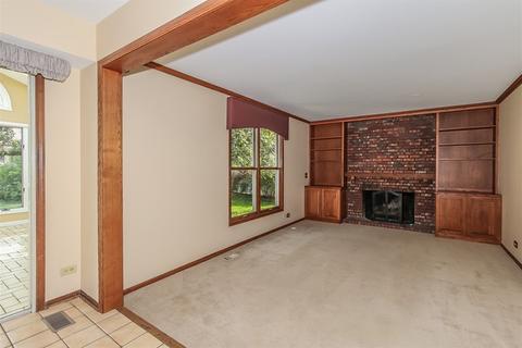 3957 Bordeaux Dr, Hoffman Estates, IL 60192 photo 12