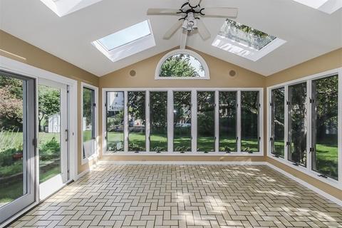 3957 Bordeaux Dr, Hoffman Estates, IL 60192 photo 11