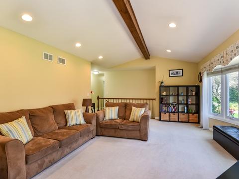 1057 Shady Tree Ln, Wheeling, IL 60090 photo 6