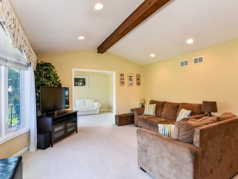 1057 Shady Tree Ln, Wheeling, IL 60090 photo 7