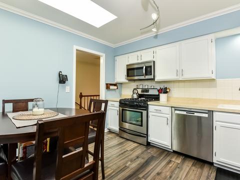 1057 Shady Tree Ln, Wheeling, IL 60090 photo 15
