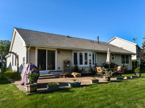 1057 Shady Tree Ln, Wheeling, IL 60090 photo 30
