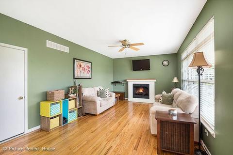 7128 Waterman Ct, Plainfield, IL 60586 photo 12