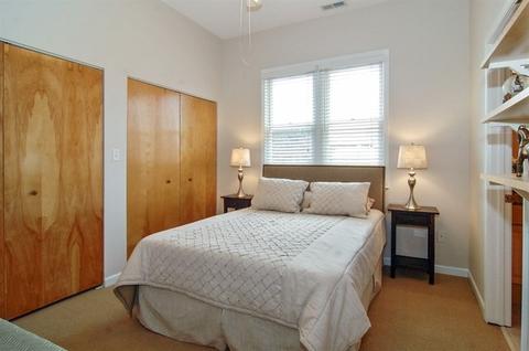 924 W Cornelia Ave #4E, Chicago, IL 60657 photo 13