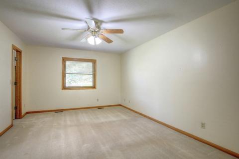 304 E Pershing Ct, Philo, IL 61864 photo 13