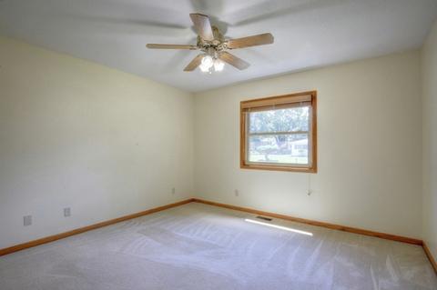 304 E Pershing Ct, Philo, IL 61864 photo 21