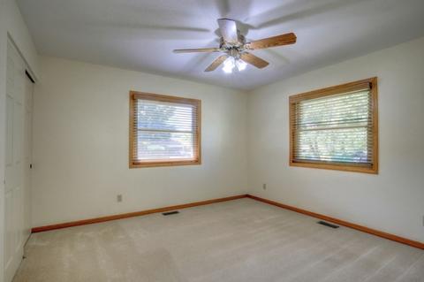 304 E Pershing Ct, Philo, IL 61864 photo 18