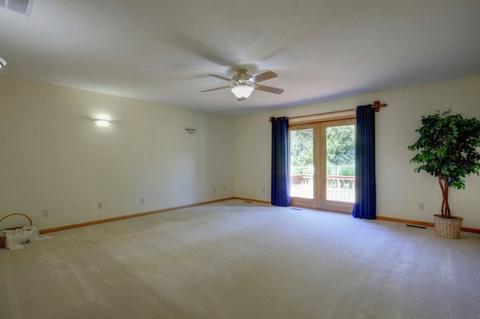 304 E Pershing Ct, Philo, IL 61864 photo 5