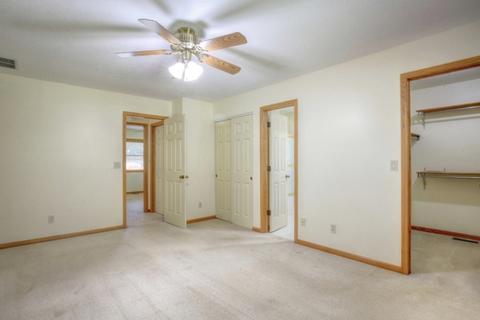 304 E Pershing Ct, Philo, IL 61864 photo 14