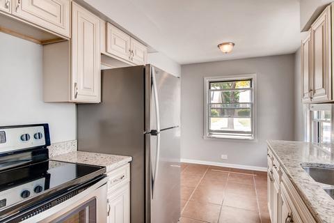 8116 45th Pl, Lyons, IL 60534 photo 5