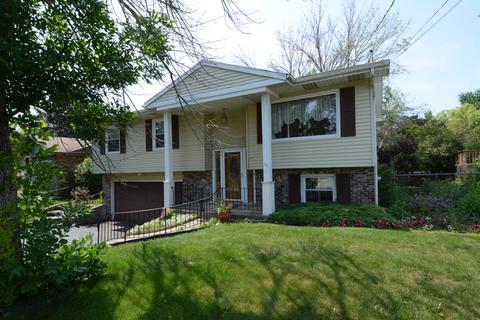 520 Kingston Blvd, Mchenry, IL 60050 photo 1