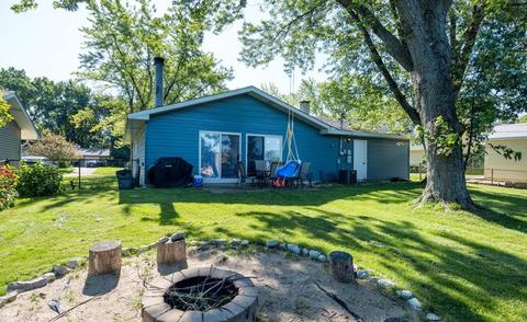 2060 Shepard Rd, Hoffman Estates, IL 60169 photo 17