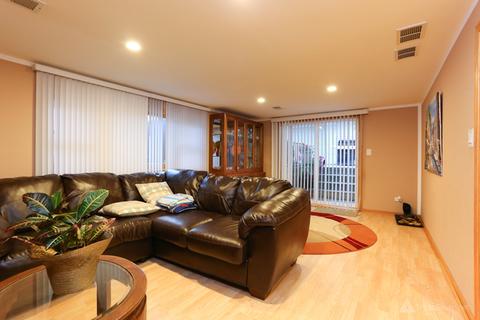 8024 Natchez Ave, Burbank, IL 60459 photo 23